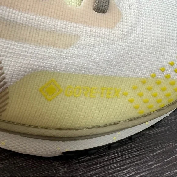 Nike Women's React Pegasus Trail 4 GORE-TEX - Picture 9 of 12